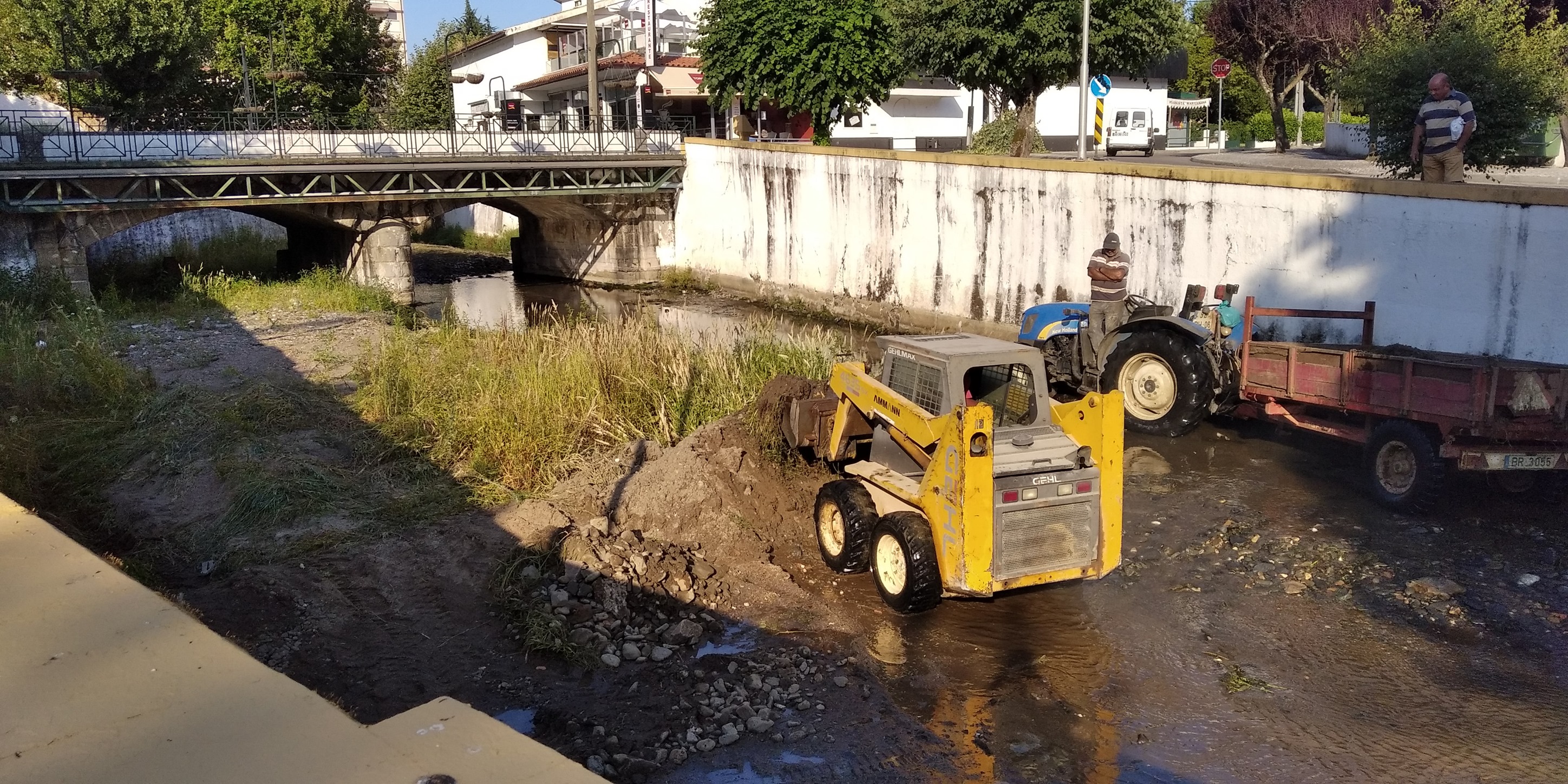Limpeza de Rio